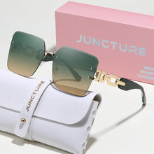 Carregar imagem no visualizador da galeria, Velour Chain Prime