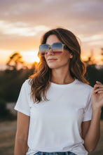 Carregar imagem no visualizador da galeria, Lunara Prime