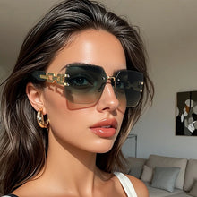 Carregar imagem no visualizador da galeria, Velour Chain Prime
