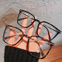 Carregar imagem no visualizador da galeria, Castries
