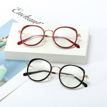 Carregar imagem no visualizador da galeria, Porto Vila
