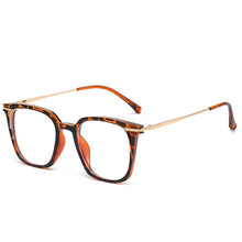 Carregar imagem no visualizador da galeria, Castries
