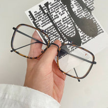 Carregar imagem no visualizador da galeria, Luanda
