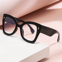 Carregar imagem no visualizador da galeria, Duchambé
