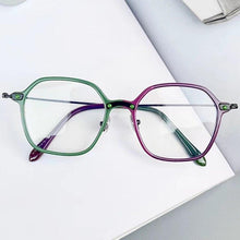 Carregar imagem no visualizador da galeria, Basseterre - Shauna
