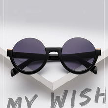 Carregar imagem no visualizador da galeria, Cartum
